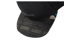 Doses UNIQUE Snakeskin Strapback