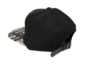 Doses UNIQUE Snakeskin Strapback