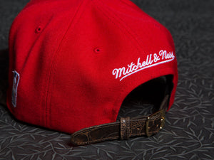 Chicago Bulls Antique Rose Strapback