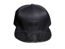 Doses UNIQUE Snakeskin Strapback