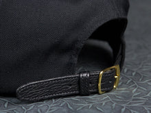 Doses UNIQUE Snakeskin Strapback