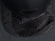 Doses UNIQUE Snakeskin Strapback