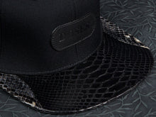 Doses UNIQUE Snakeskin Strapback