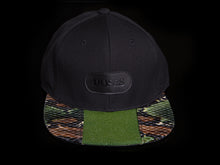 Doses UNIQUE Green Camo Stingray Strapback