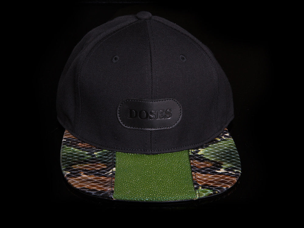 Doses UNIQUE Green Camo Stingray Strapback